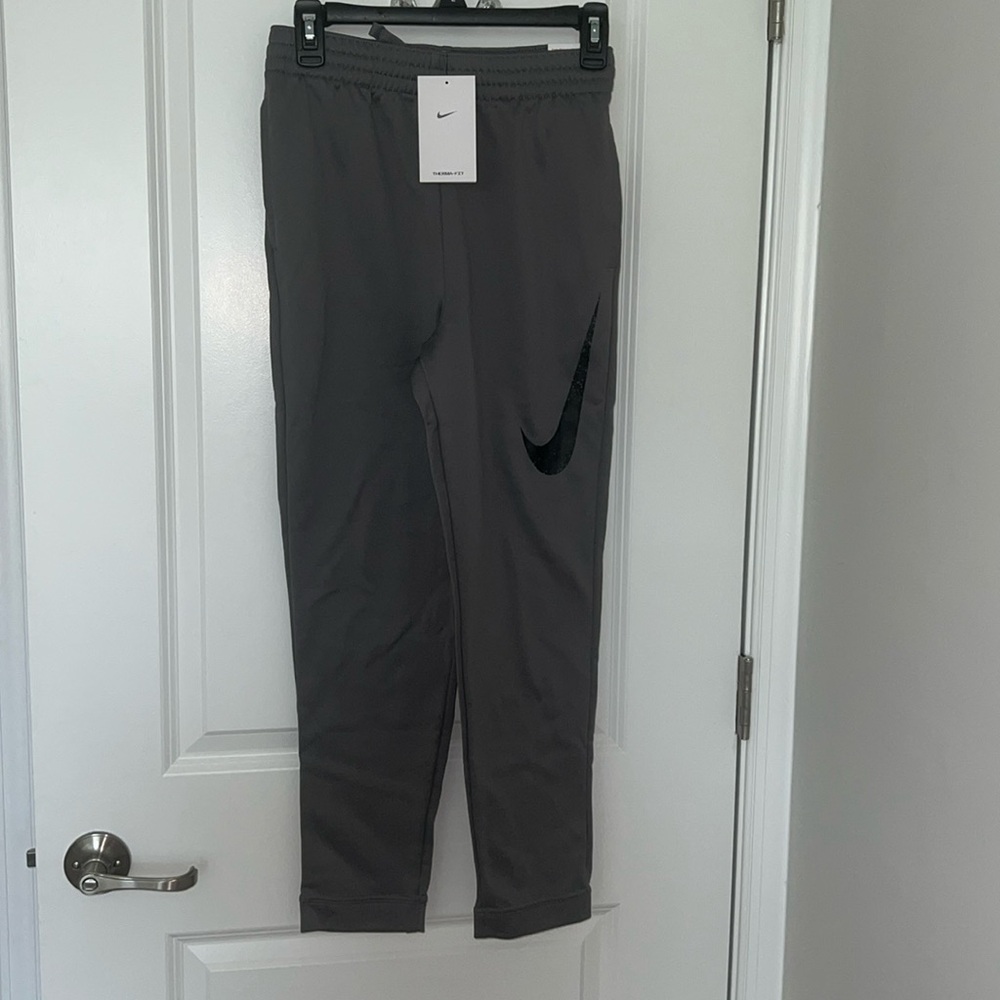 Nike ThermaFit  Joggers BNWT Size L
